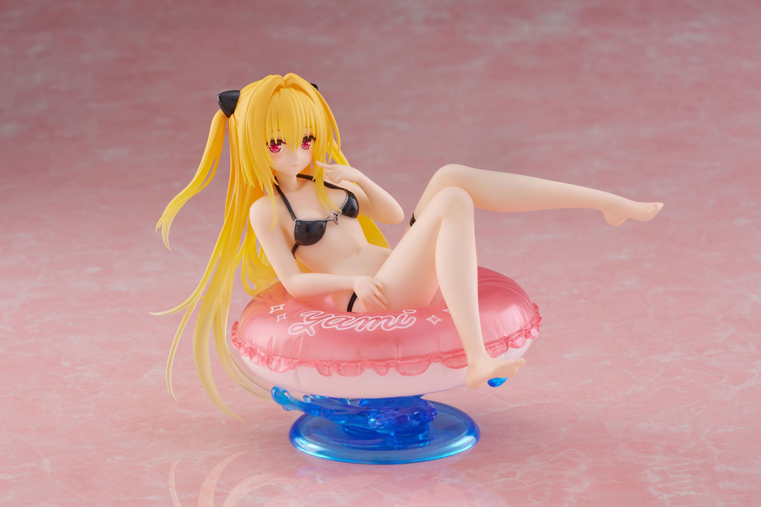 To Love-Ru Darkness Aqua Float Girls Figur Golden Darkness